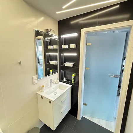 Everest By Managerent Apartment